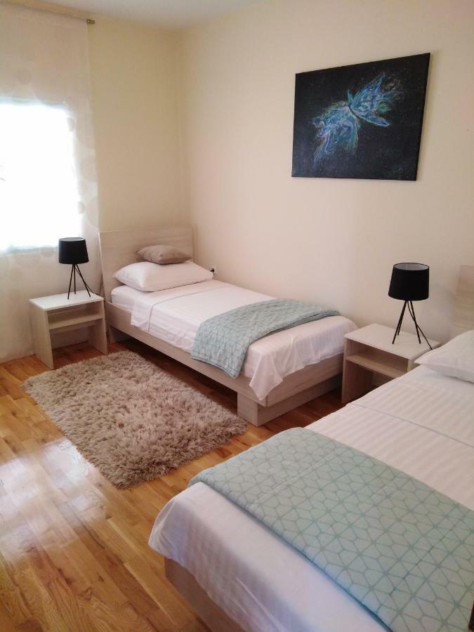 Apartments Ana 비빈제 외부 사진